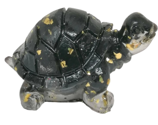 Želvička z pryskyřice plněná obsidiánem 5 cm – symbol ochrany, síly a uzemnění